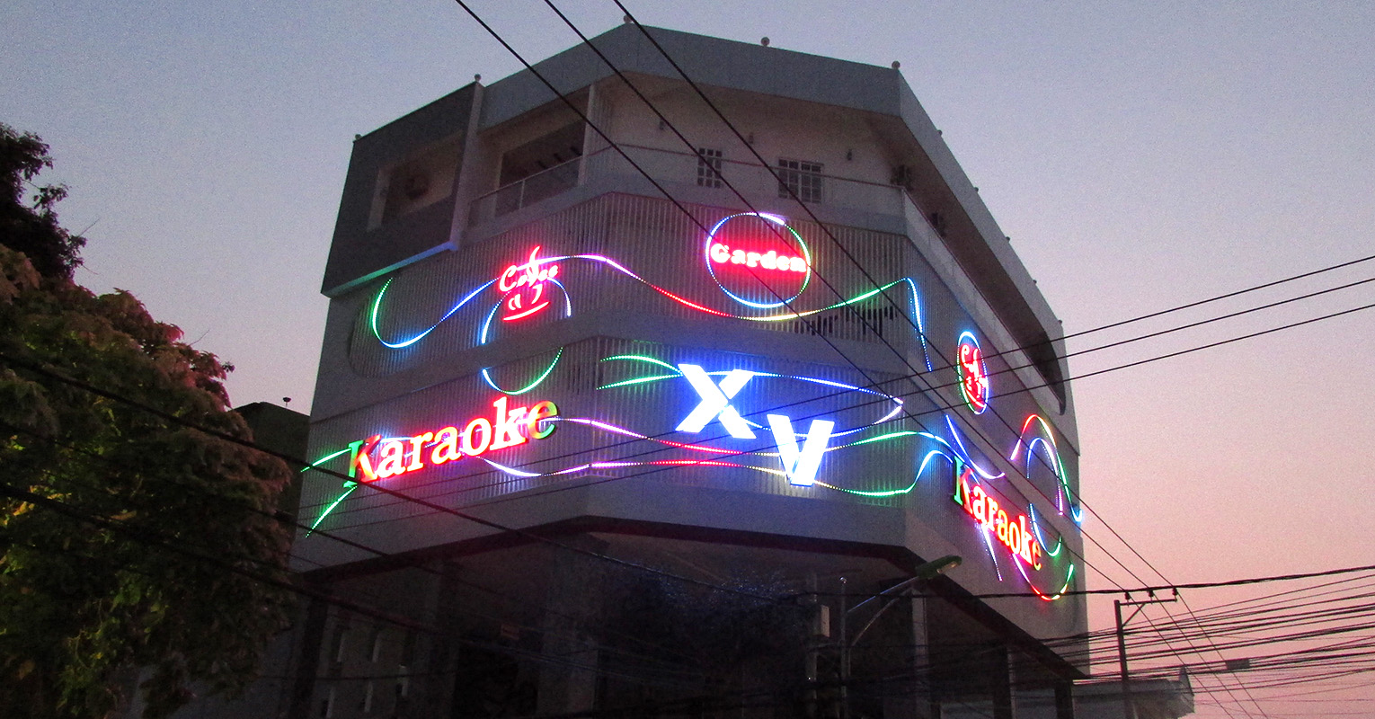 Công trình: Thiết kế ánh sáng Karaoke XV Garden