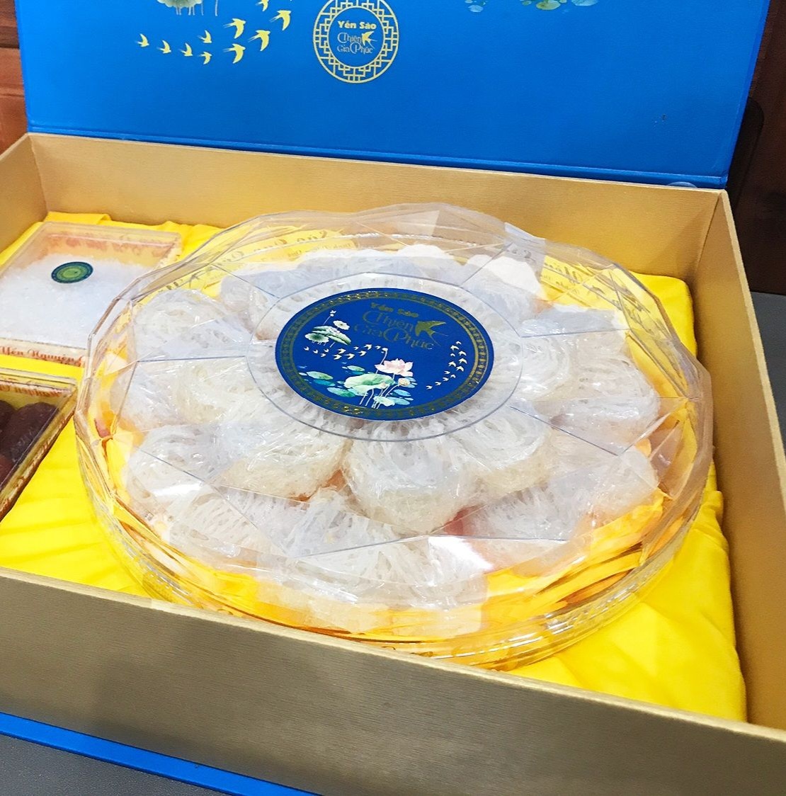 Yến tươi và yến khô nên chọn loại nào?