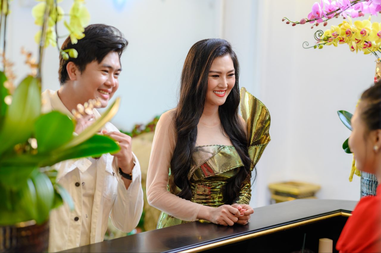 Gặp gỡ Hoa hậu/ ca sĩ