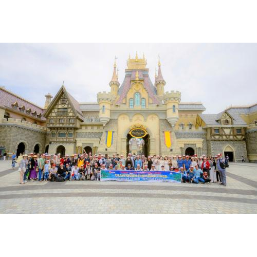 Công Ty CP Dịch Vụ Du Lịch COZY TRAVEL