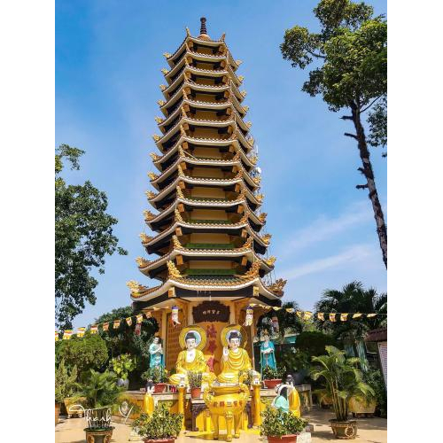 Kiến Trúc cổ kính và Không Gian Văn Hóa